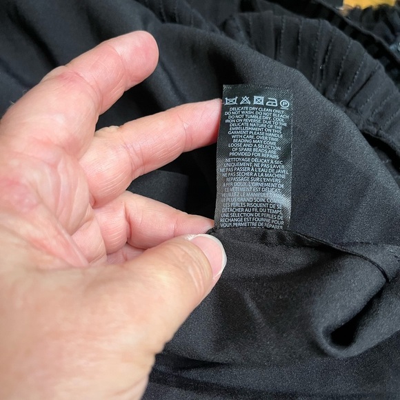 NWT Needle & Thread- Sequin Peplum Top. Size L - Picture 6 of 8